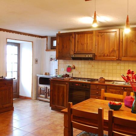 La Casa Di Martina Leilighet Saint-Vincent Eksteriør bilde